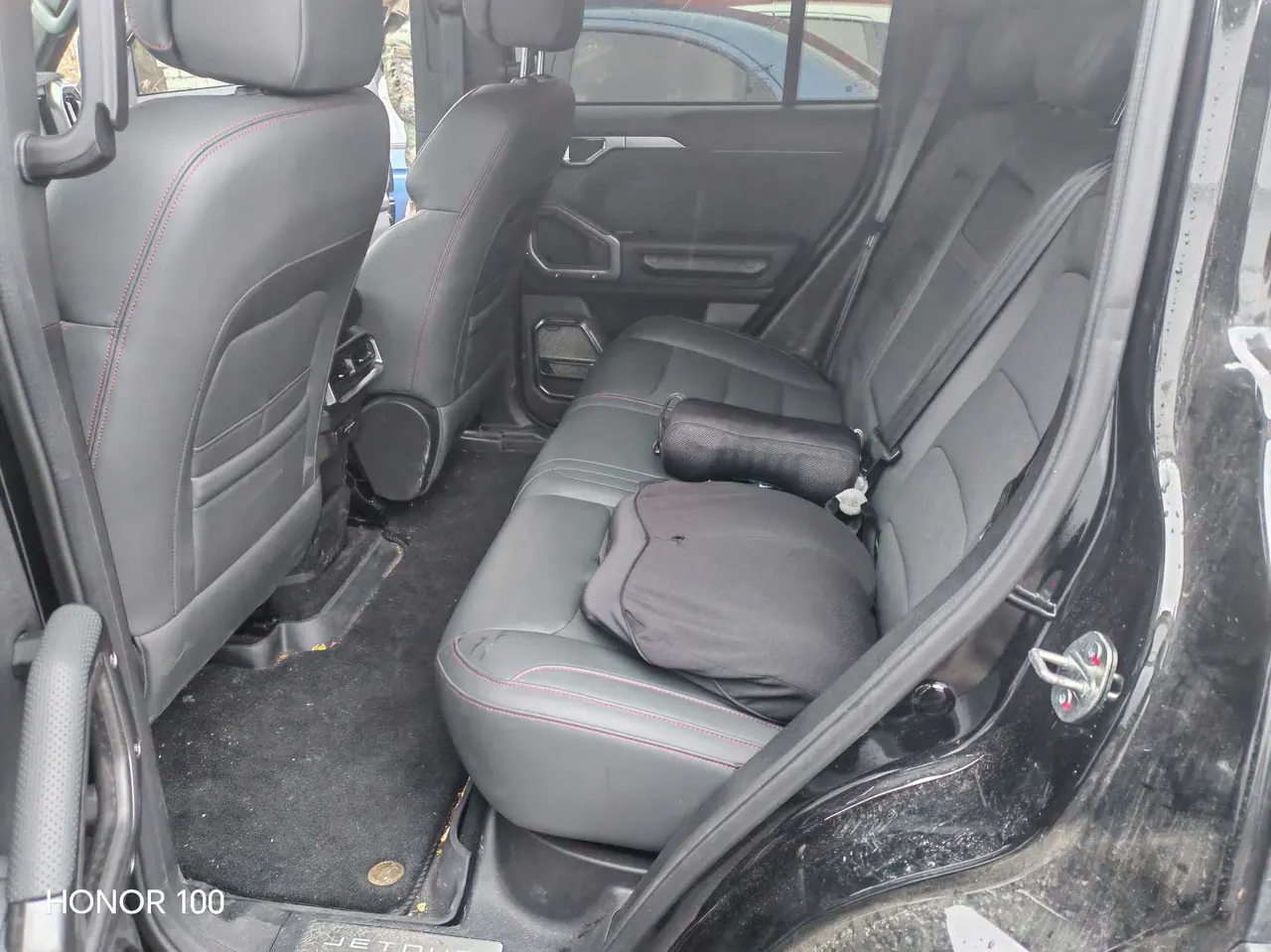 Jetour 2023 Traveler 2.0T 4WD Crossing PRO Automatic Gear 3