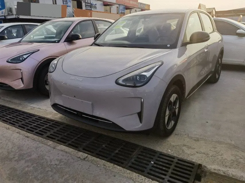 Open image lightbox: Geely 2026 Star Wish 310km Wind Edition Automatic Gear