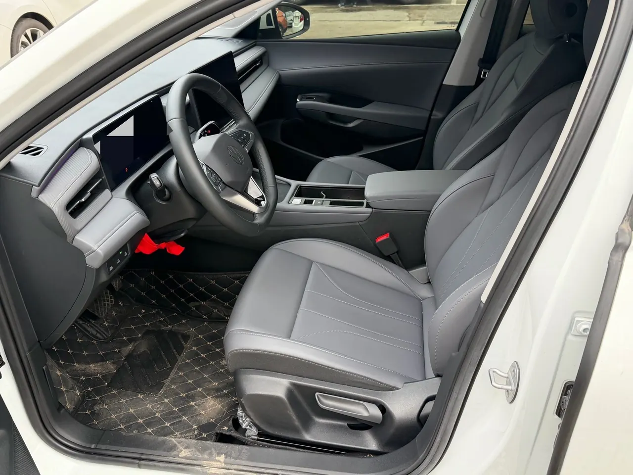 Volkswagen 2026 Lavida Pro 1.5TSI 300TSI 6 Million Edition Automatic Gear 6