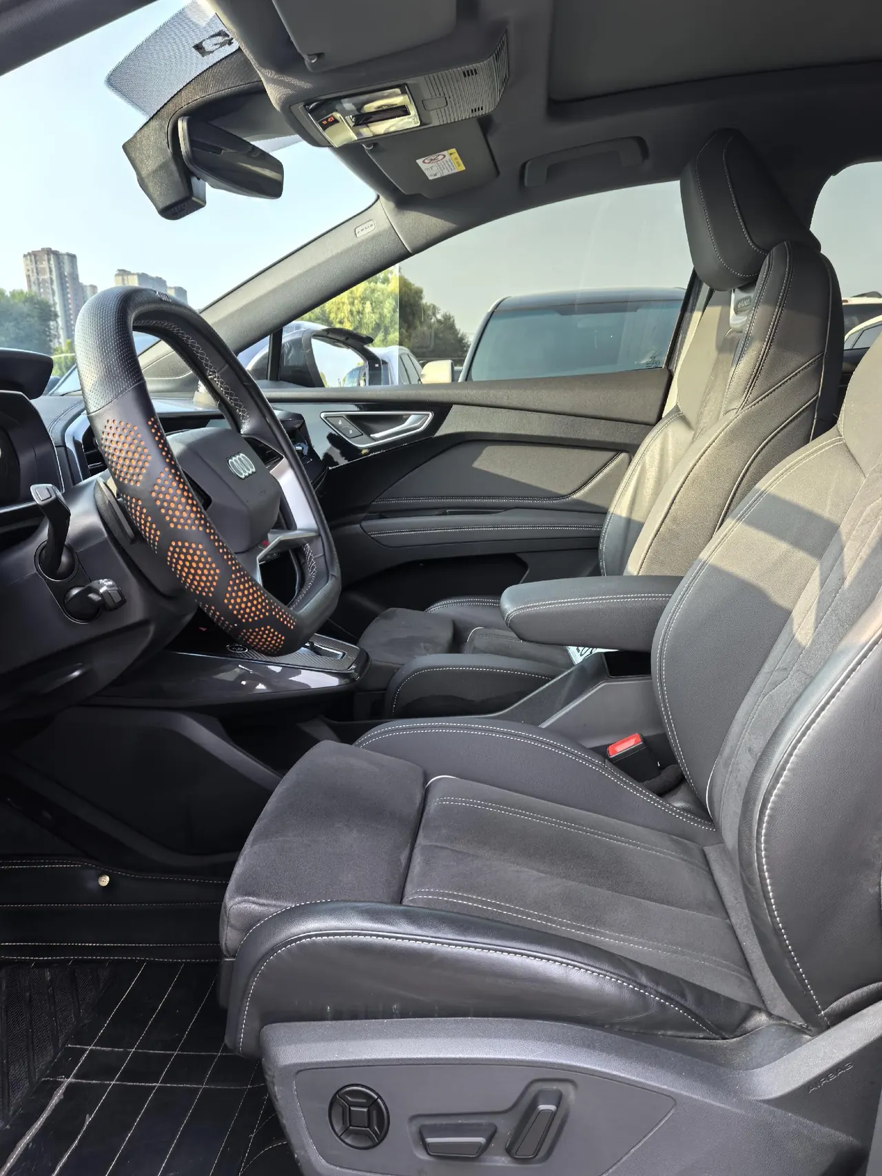 Audi 2023 Q4 e-tron 40 Creation Edition Automatic Gear 7