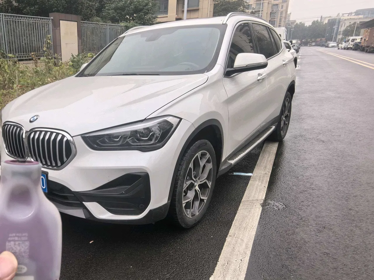Открыть галерею: BMW 2022 X1 sDrive25Li 2.0T Leading Automatic Gear