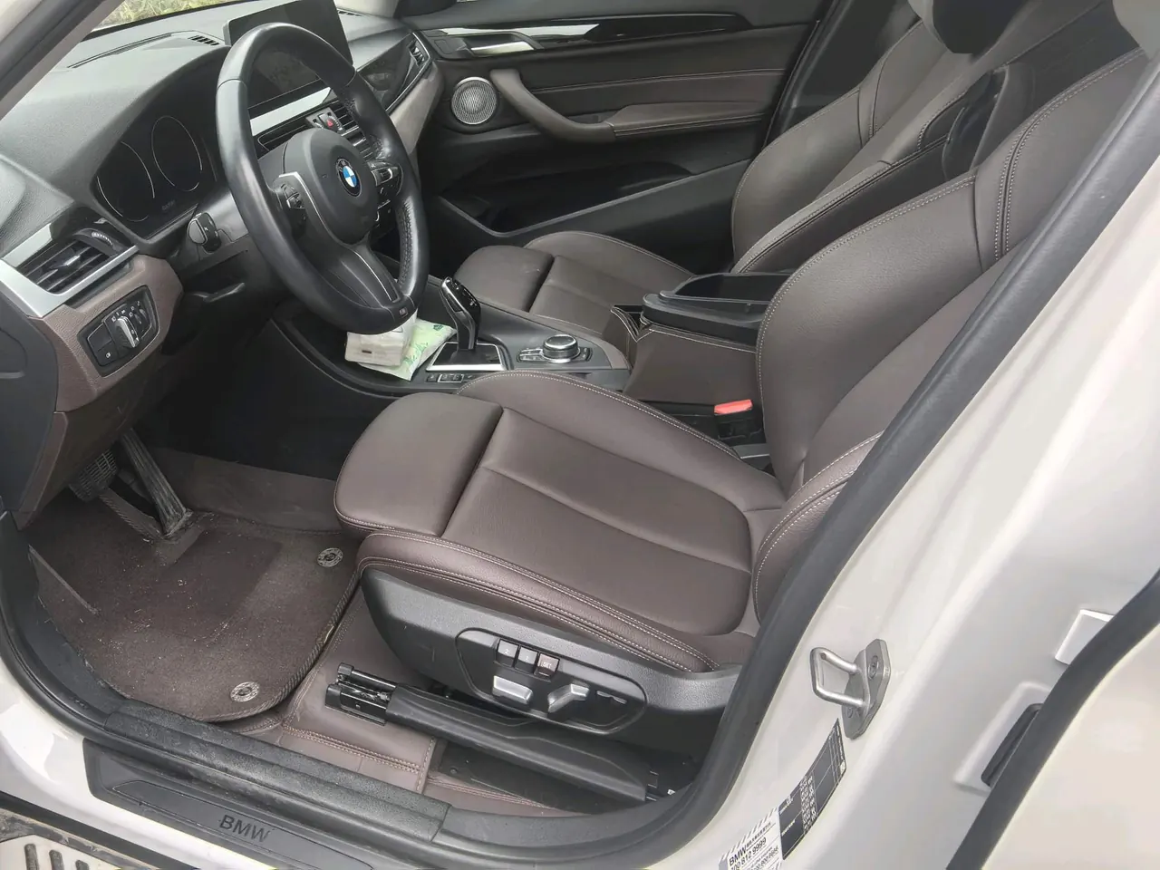 BMW 2022 X1 sDrive25Li 2.0T Leading Automatic Gear 3