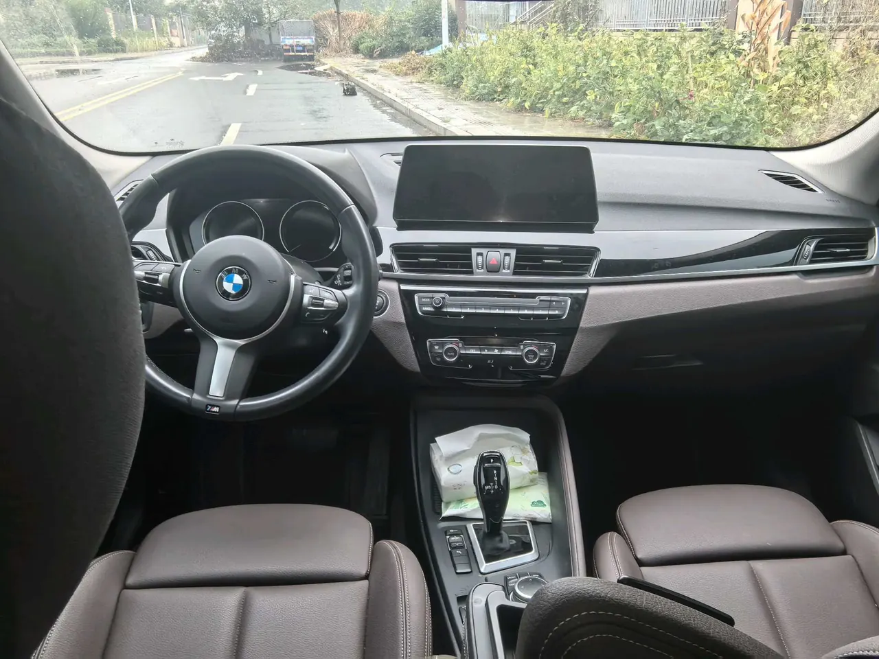 BMW 2022 X1 sDrive25Li 2.0T Leading Automatic Gear 4