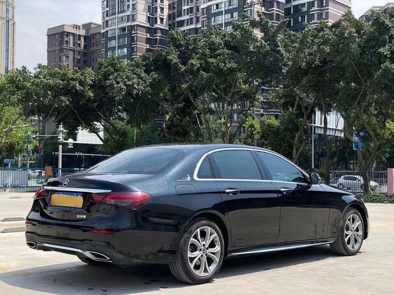 Mercedes Benz E-Class 2021 E 300 L 2.0T Distinguished Sports Automatic 2