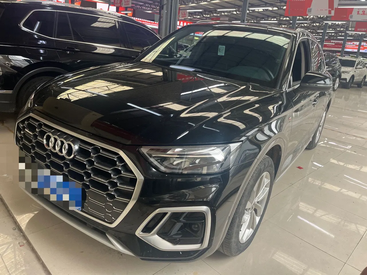 Открыть галерею: Audi 2022 Q5L 2.0TFSI 40TFSI luxury dynamic automatic