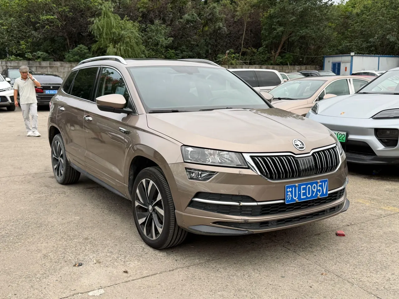 Skoda 2021 Keluoke 1.4TSI TSI280 Flagship Automatic Gear 3