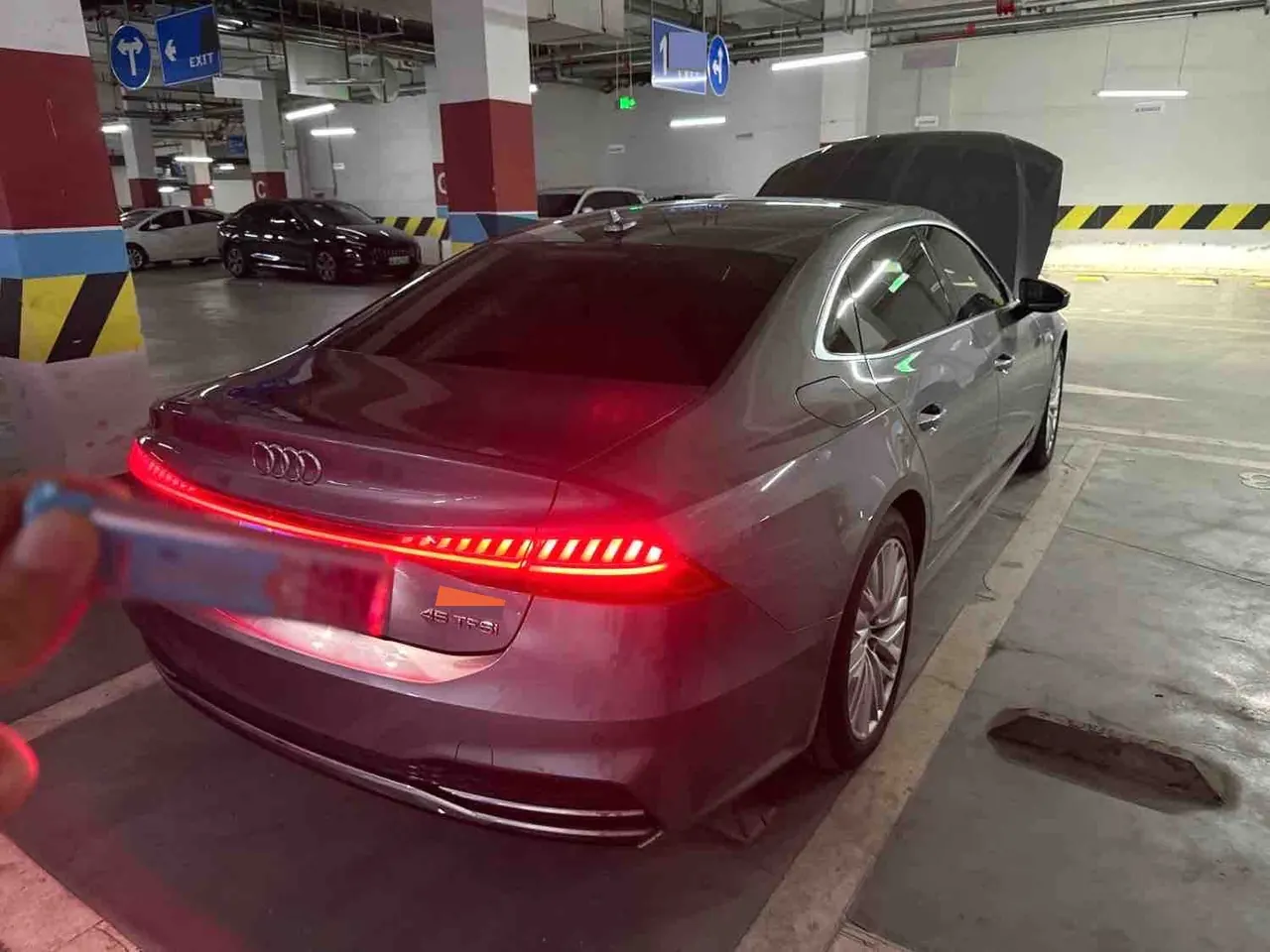 Audi 2022 A7L 2.0TFSI 45TFSI S-line Zhumeng Automatic 4