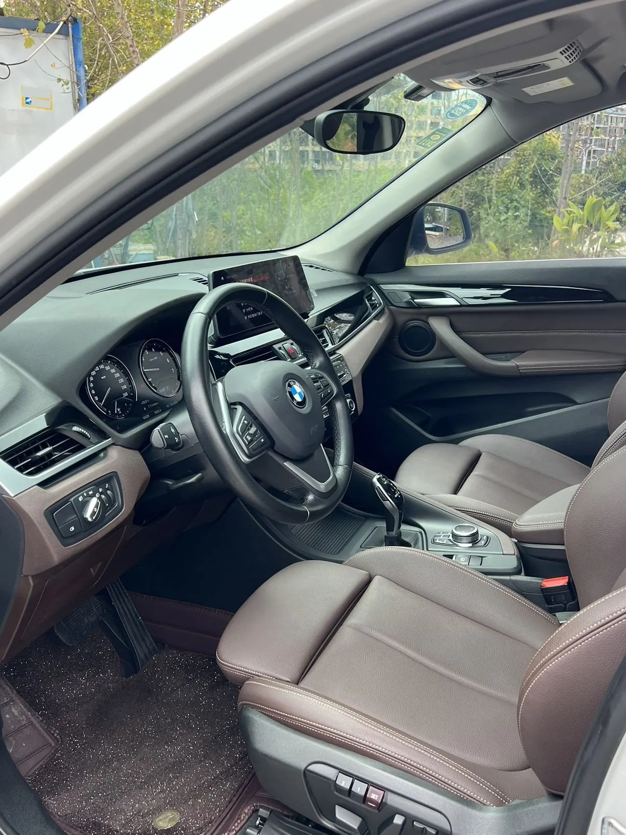 BMW 2020 X1 sDrive25Li 2.0T Leading Automatic Gear 4