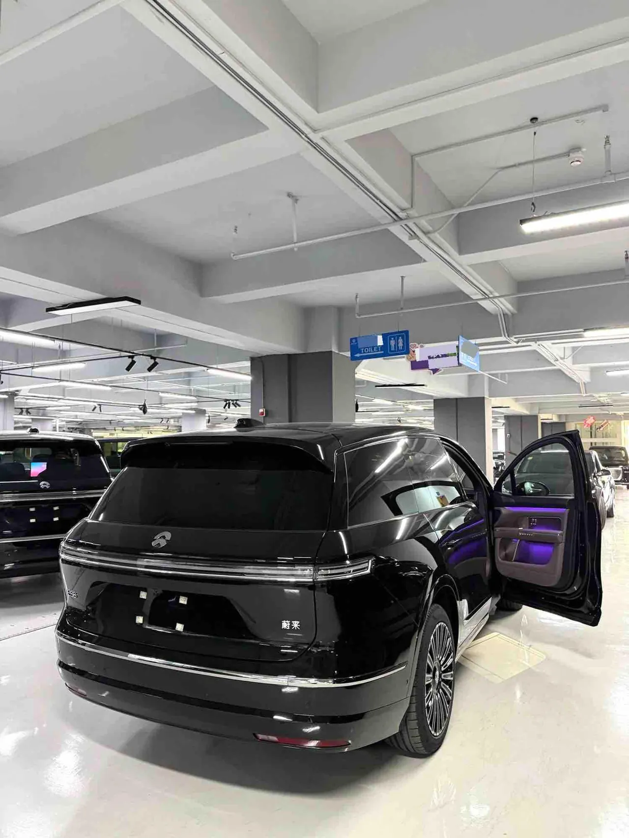 NIO 2026 ES8 6-seat executive deluxe automatic gear 8
