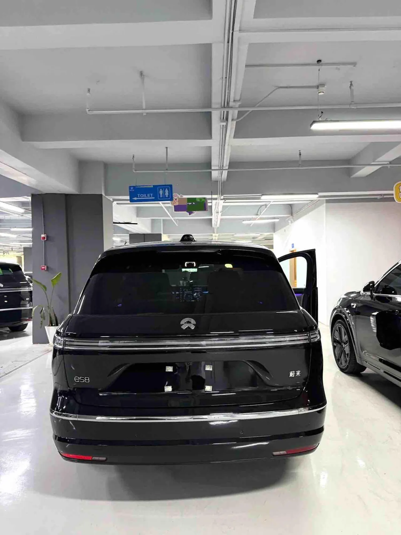 NIO 2026 ES8 6-seat executive deluxe automatic gear 9