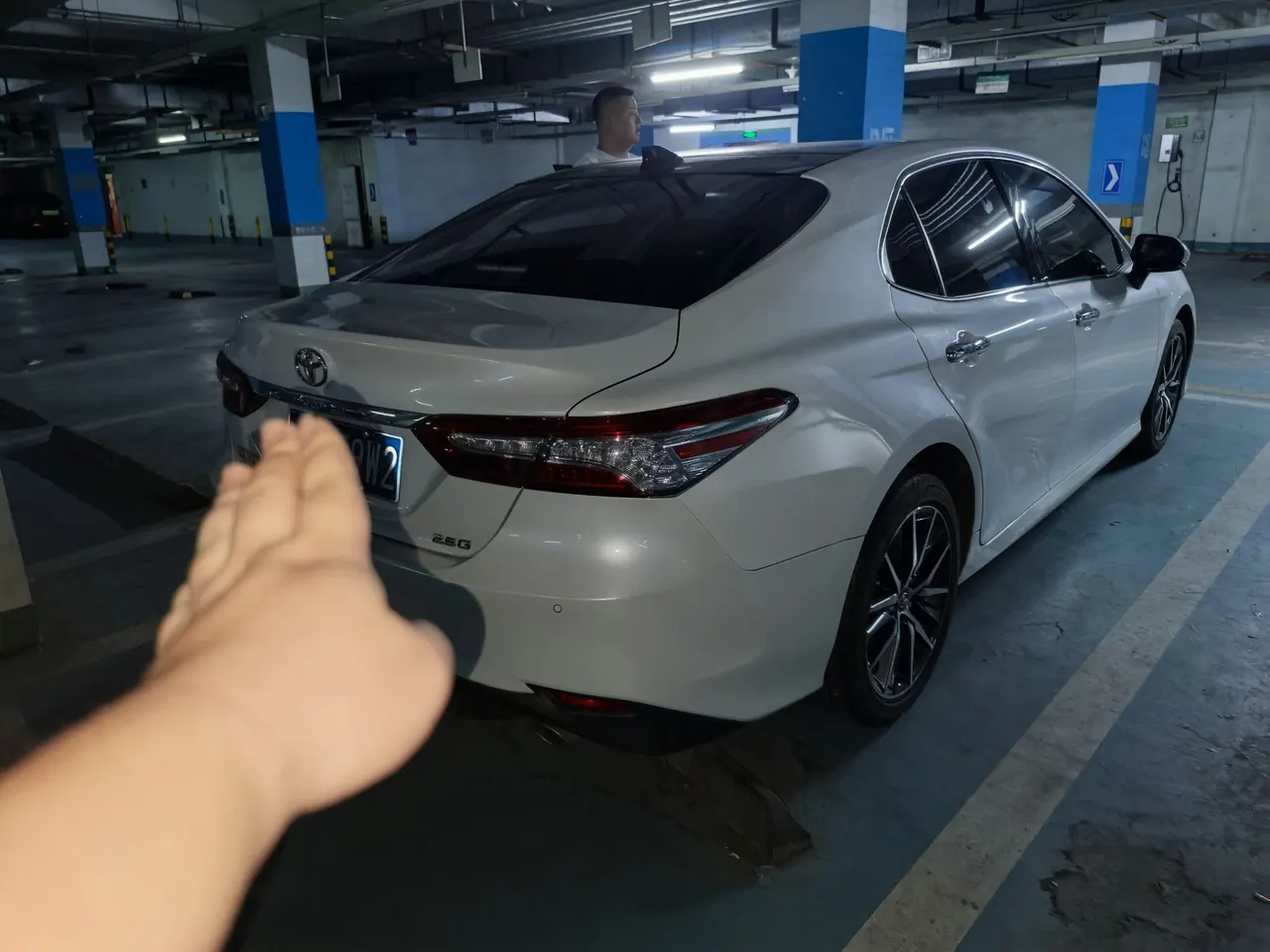Toyota 2021 Camry 2.5G Deluxe Edition Automatic Gear 6