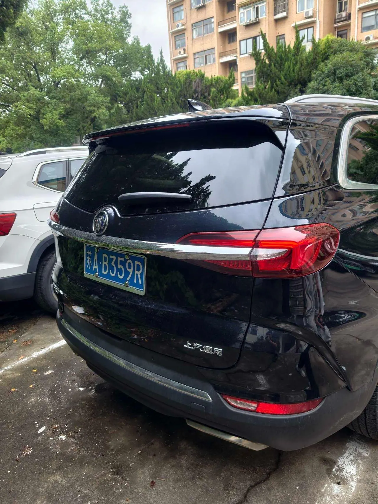 Buick 2020 Angke Flag 2.0T 28T Two-Drive Luxury Automatic Gear 2