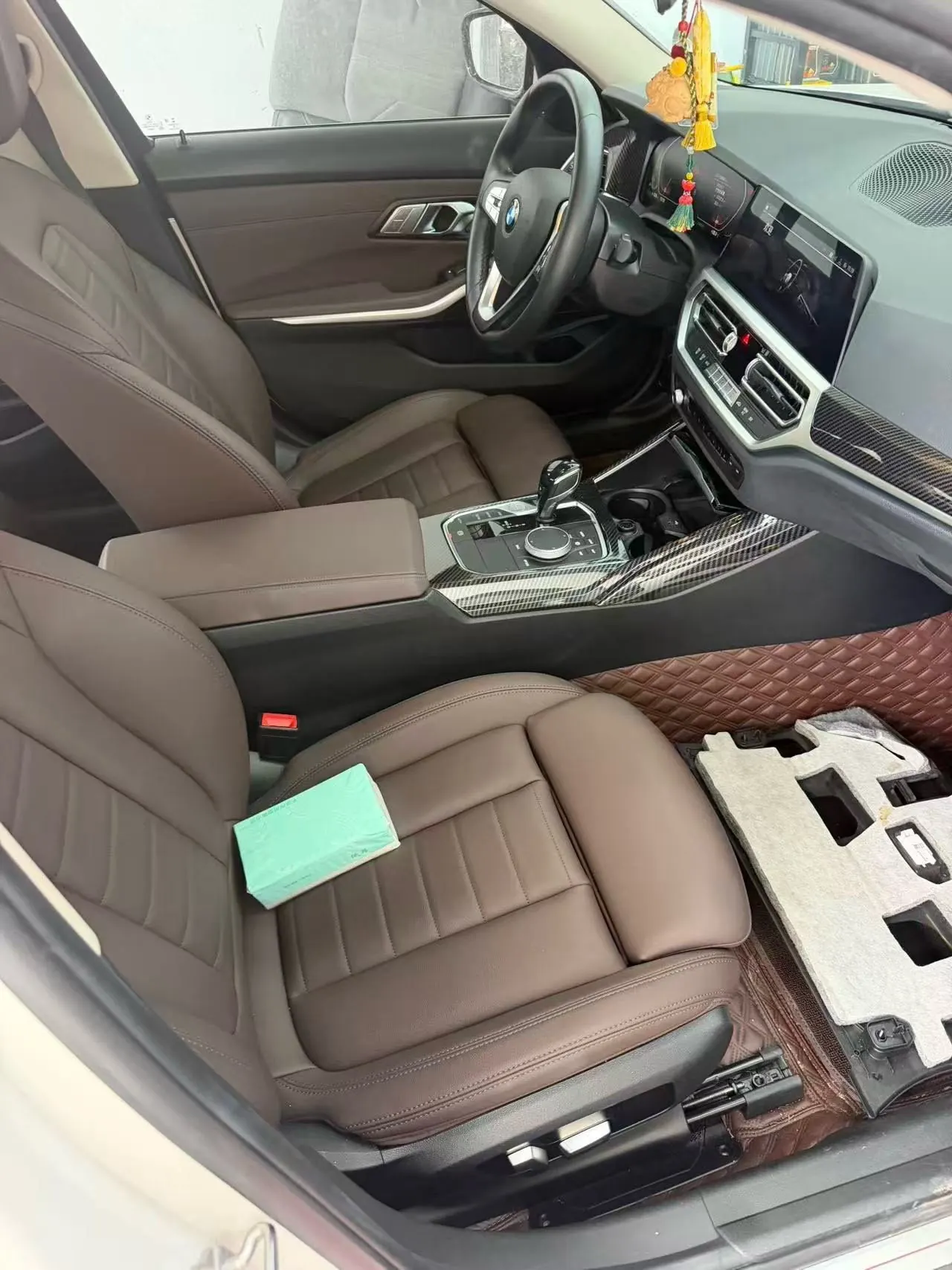 BMW 3 Series 2020 320i 2.0T Sports Suit Automatic Gear 4