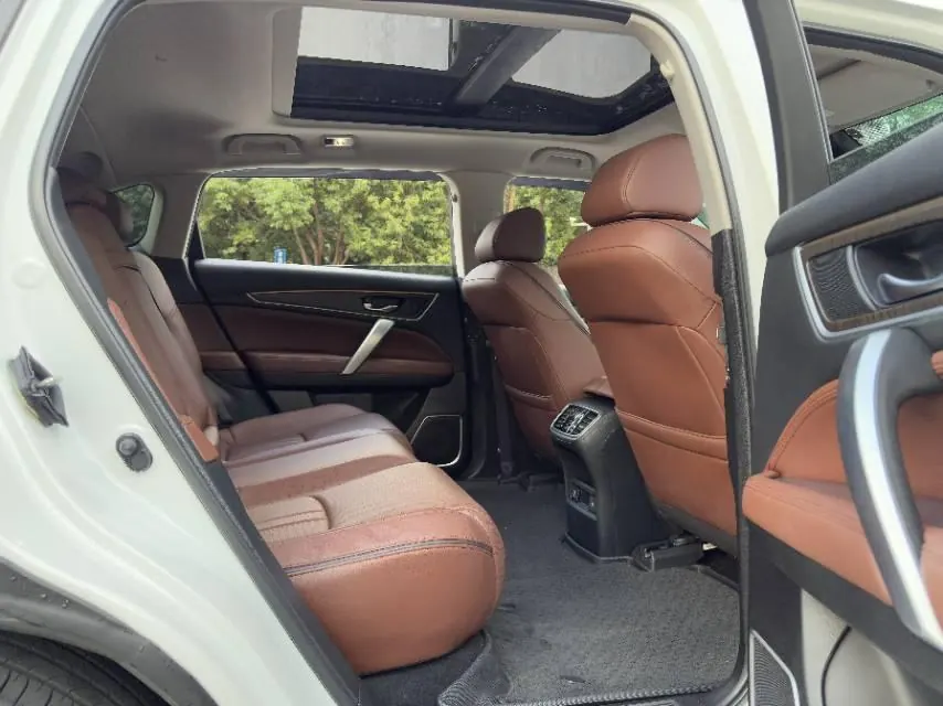 Honda 2020 Crown Road 2.0T 370TURBO Four-wheel Drive Premium Edition Automatic Gear 6