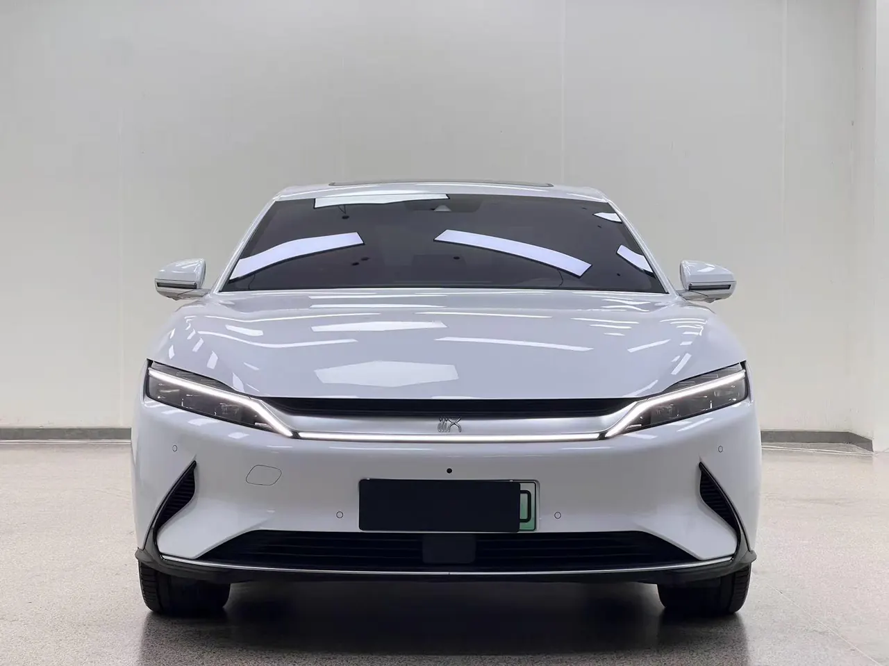 BYD 2020 Han four-wheel drive high-performance flagship automatic gear 2