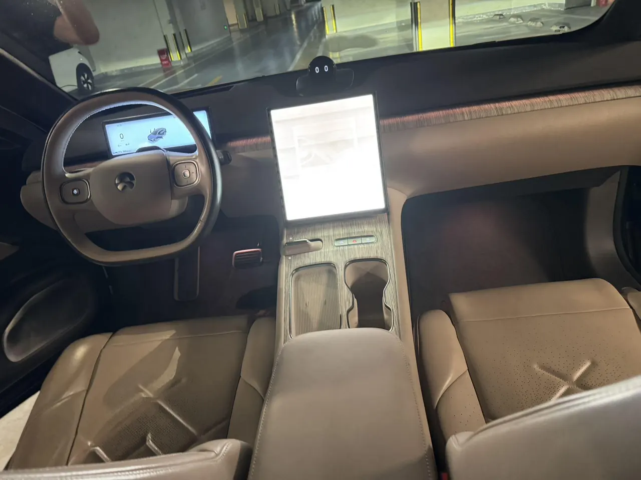 NIO 2021 ET 7 100kWh First Edition Automatic Gear 3