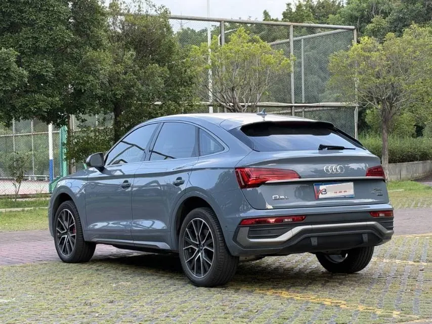 Audi 2022 Q5L Sportback 2.0TFSI 40TFSI RS Kit Burning Speed (Modified) Automatic Gear 2