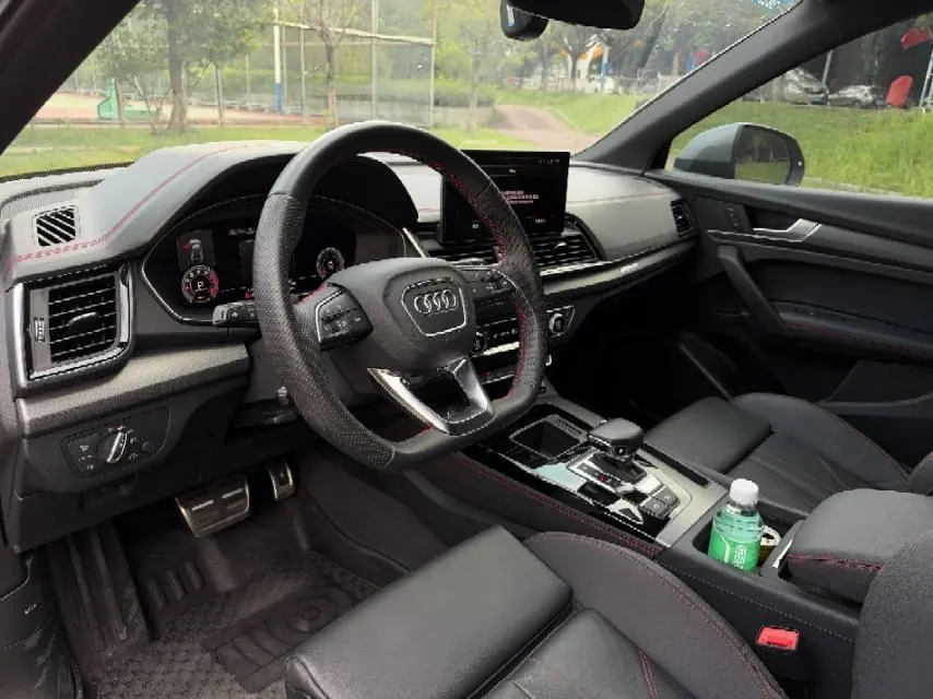 Audi 2022 Q5L Sportback 2.0TFSI 40TFSI RS Kit Burning Speed (Modified) Automatic Gear 3