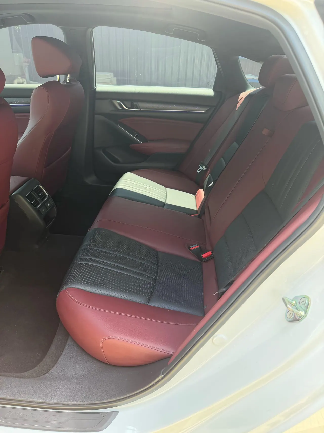 Honda 2022 INSPIRE (Yingshi Pai) 1.5T Stepless 260TURBO Jingyue Edition Automatic Gear 3