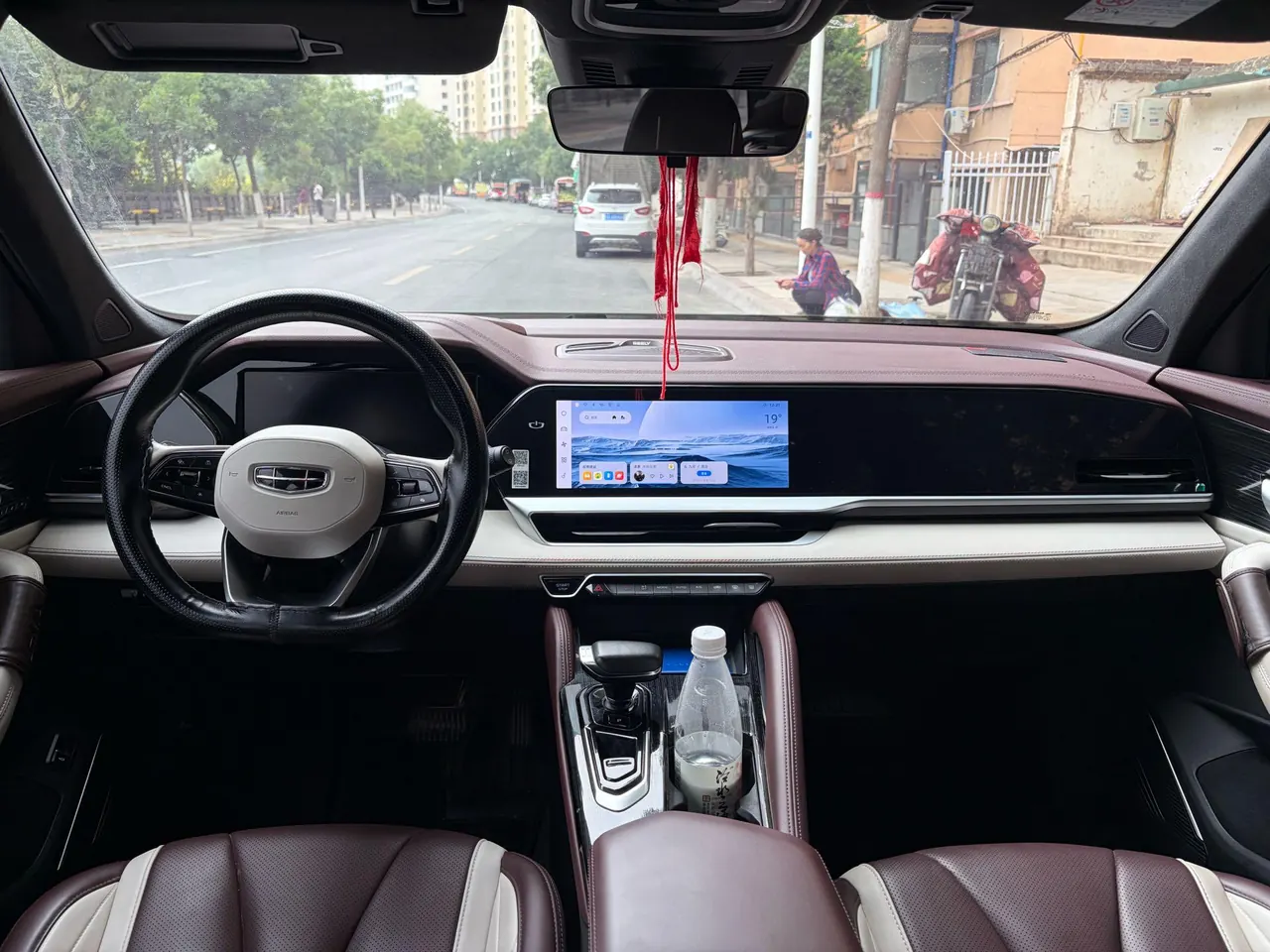 Geely 2021 XingyueL (Monjaro) 2.0TD EVO two-wheel drive distinguished automatic transmission 6