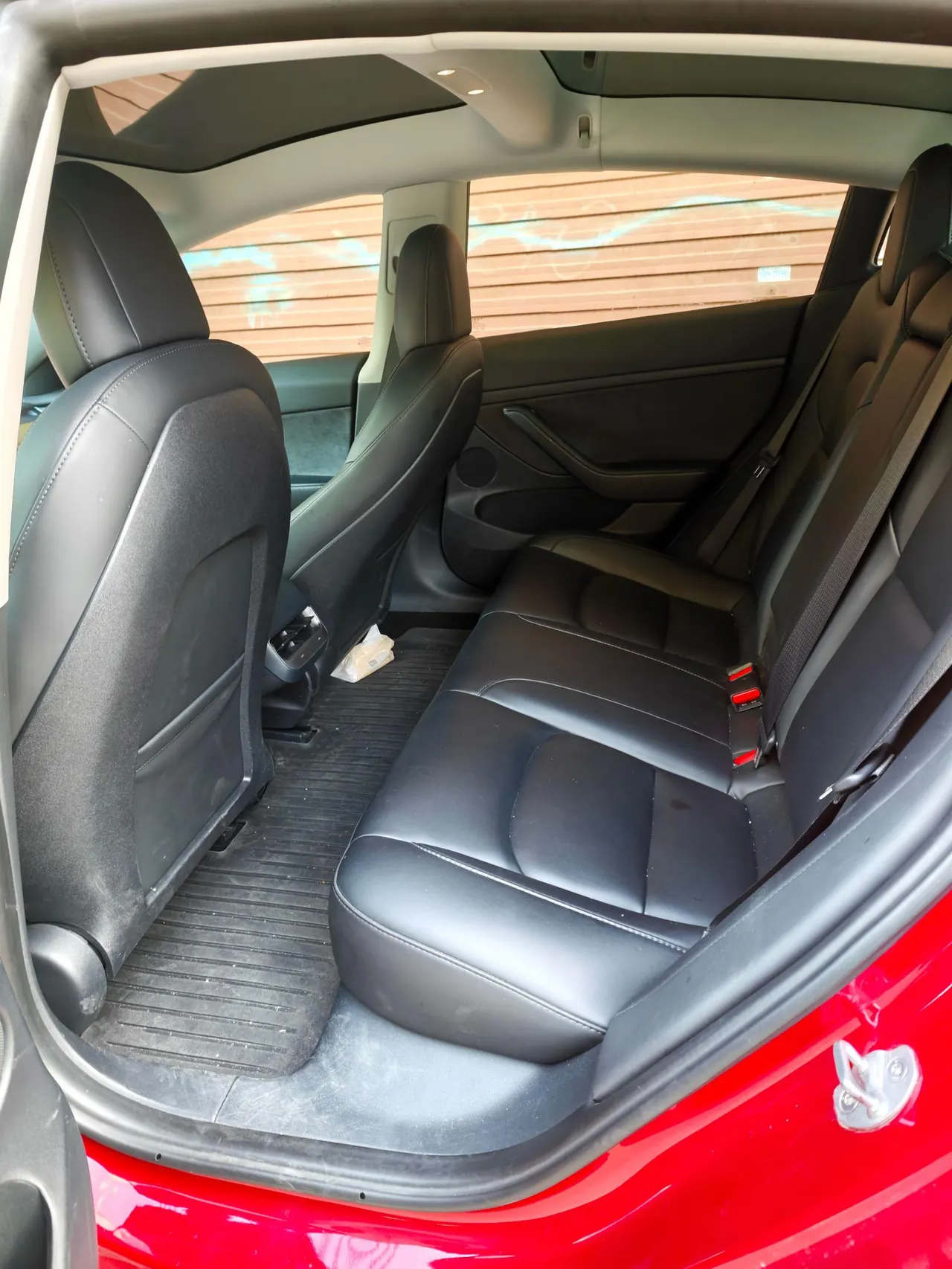 Tesla 2022 Model 3 rear-wheel drive version of automatic transmission 5