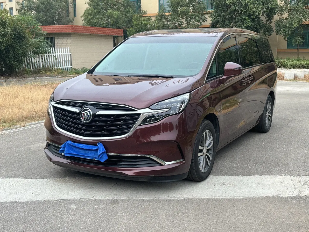 Open image lightbox: Buick 2022 GL8 ES Lu Zun 48V 2.0T 653T Comfortable Automatic Gear