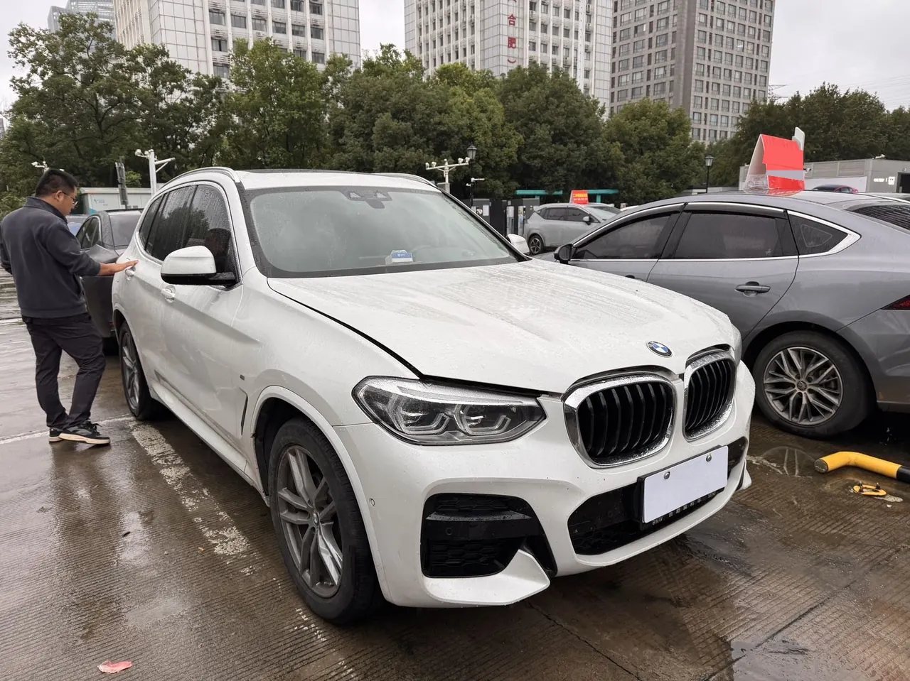 BMW 2021 X3 xDrive28i 2.0T M sports suit (changed) automatic gear 3