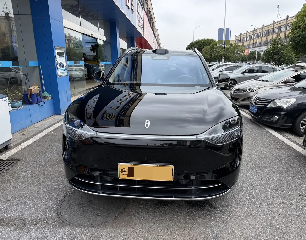 AITO 2025 AITO M9 extended range Ultra version 52kWh5 seat version automatic gear 2