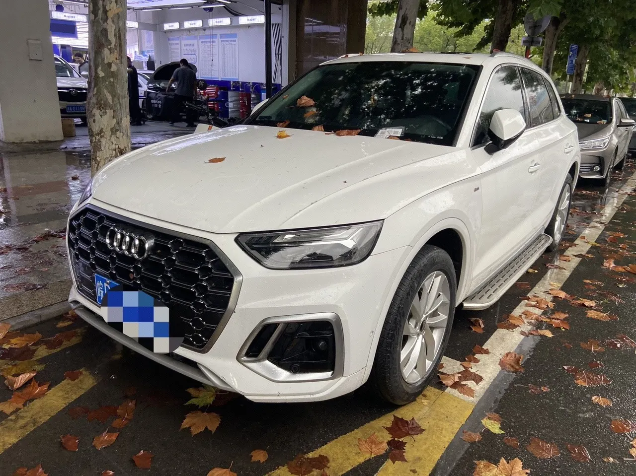 Open image lightbox: Audi 2021 Q5L 2.0TFSI 40TFSI luxury dynamic automatic
