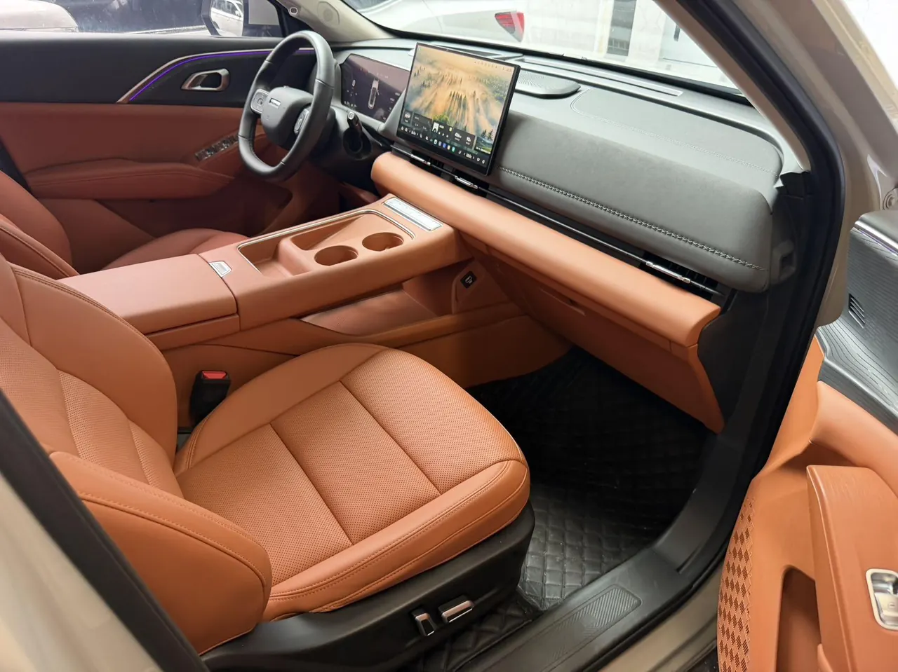 Haval 2025 Xiaolong MAX 1.5 Hi 4 165 Ultra Smart Driving Edition Automatic Gear 8