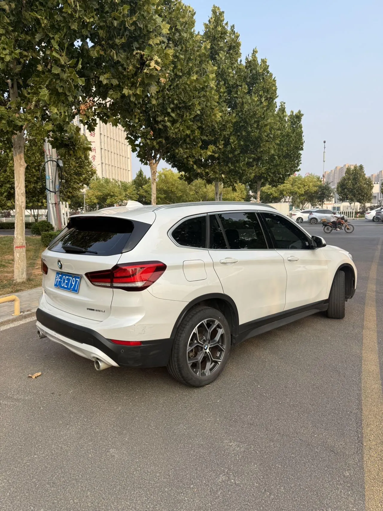 BMW 2022 X1 sDrive25Li 2.0T Leading Automatic Gear 4