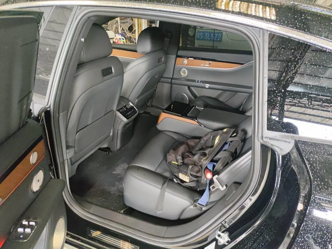 Luxeed 2024 S9 Ultra 4-wheel drive flagship automatic gear 4