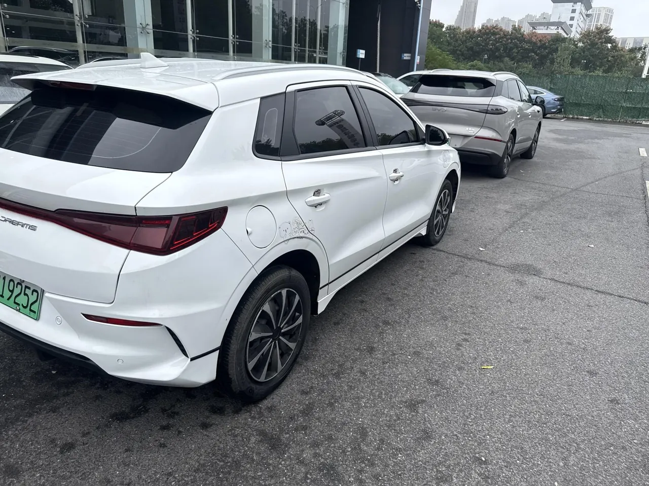 BYD 2024 e2 Glory Edition Comfortable Automatic Gear 4