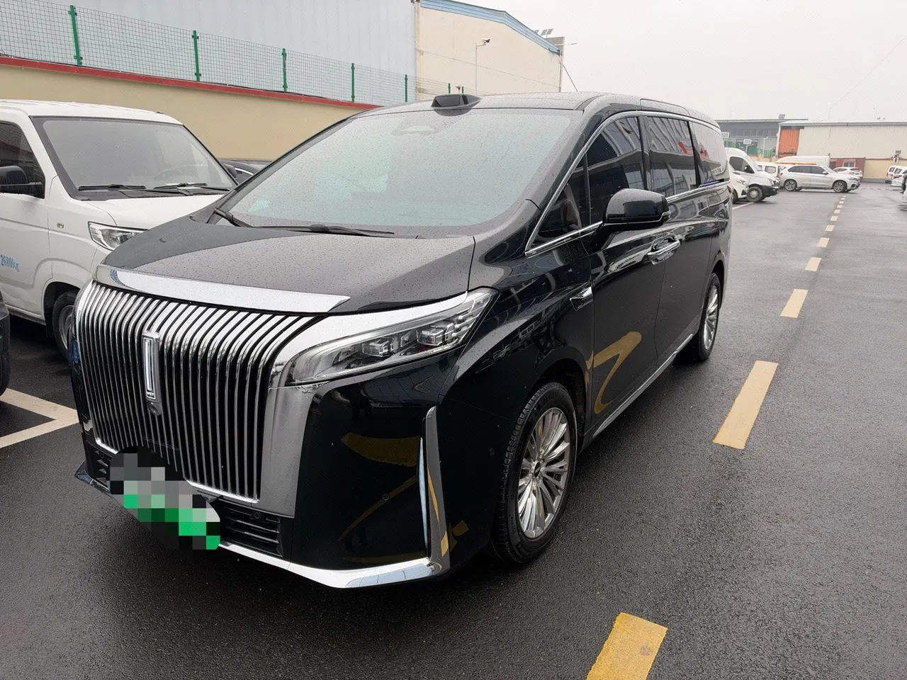 Открыть галерею: WEY 2025 VV7 Hi4 1.5T Four-Wheel-Drive Automatic Model