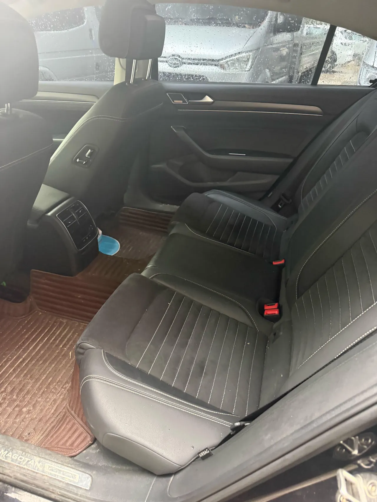 Volkswagen 2020 Magotan 2.0TSI 330TSI luxury automatic transmission 3