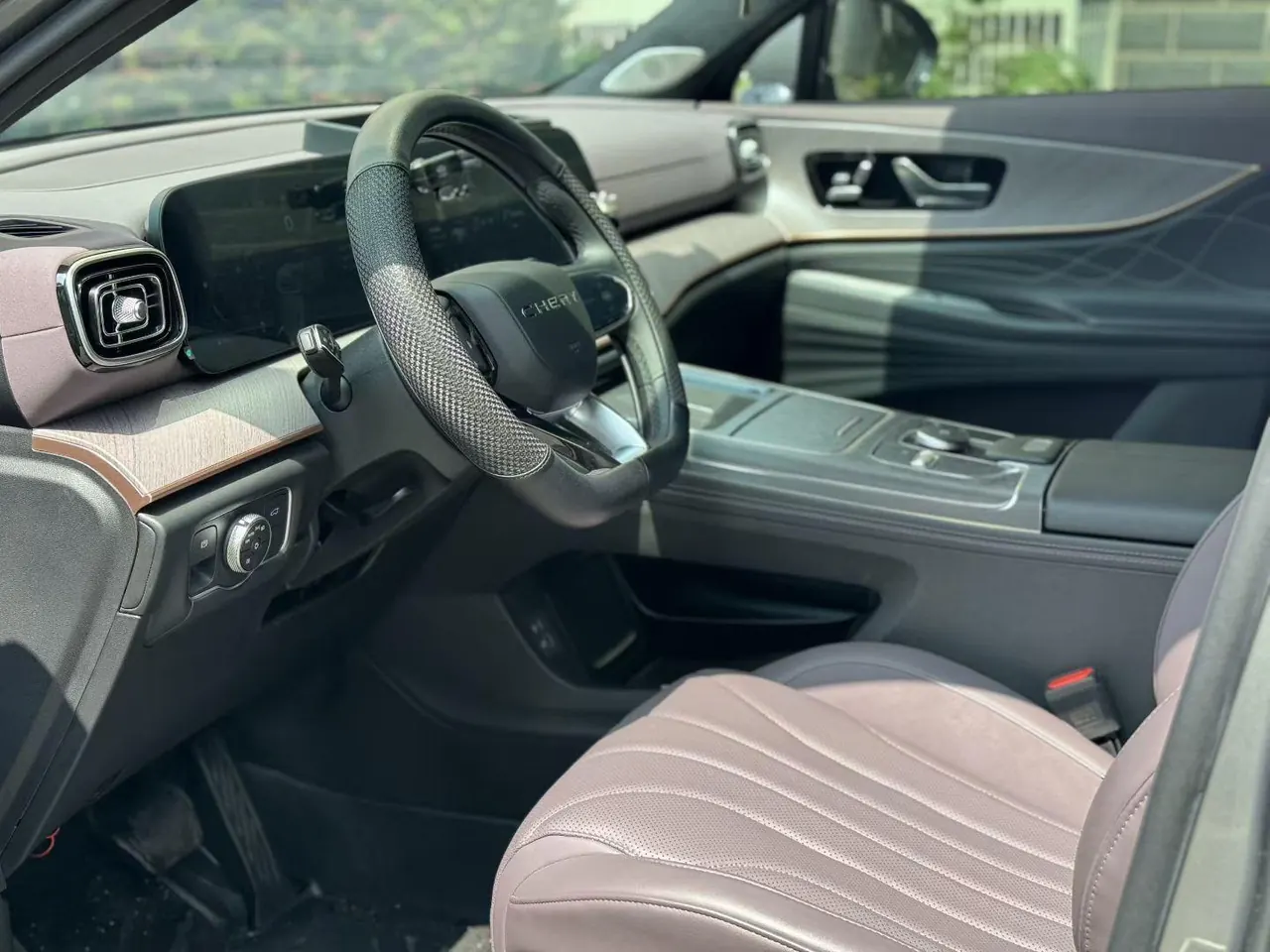 Chery 2025 Ruihu 9 2.0T Two-Drive Premium Edition 5-seat Automatic Gear 6