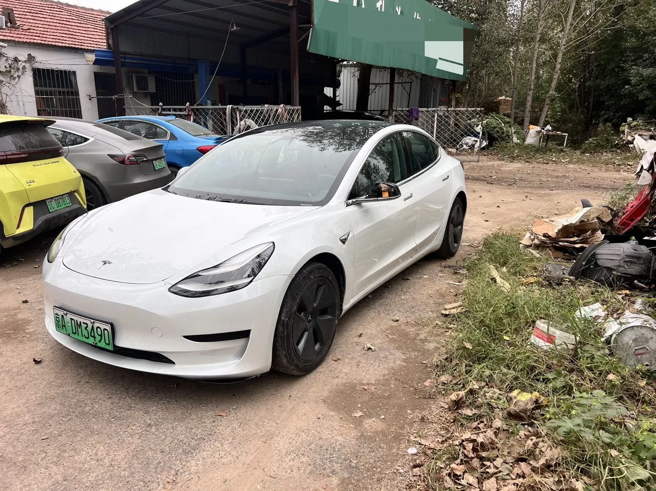 Open image lightbox: Tesla 2020 Model 3 Standard Endurance Rear Drive Upgraded Automatic Gear
