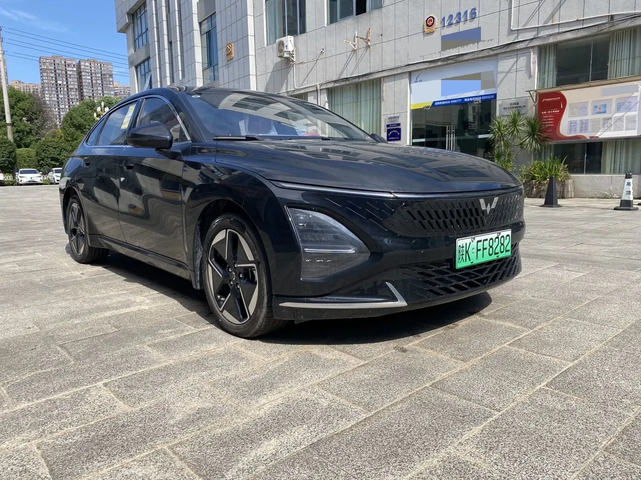 WuLing 2024 Starlight 1.5 Co-creation 150 Advanced Automatic Gear 2