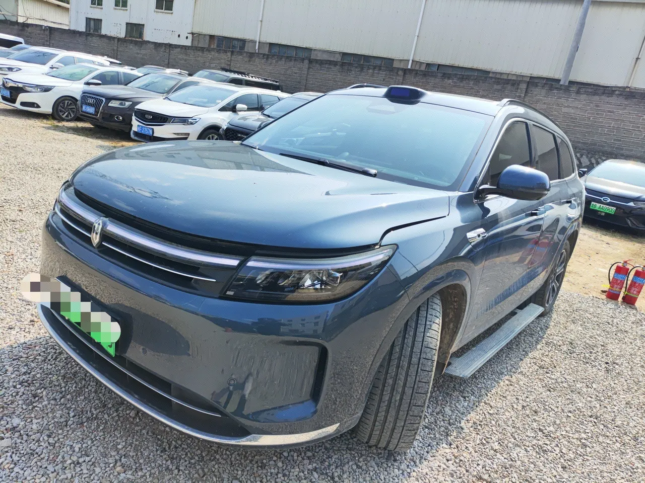 打开图片灯箱:AITO 2024 AITO M7 Smart Drive Rear Drive Ultra Edition 5-seat Automatic Gear