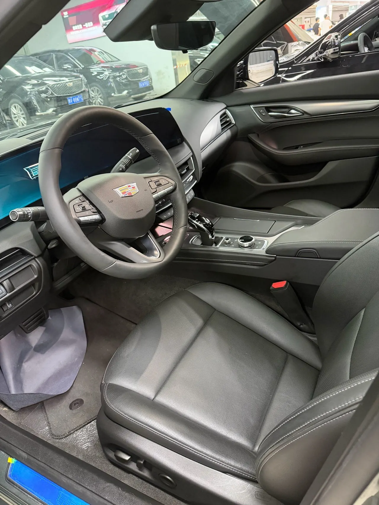 Cadillac 2024 CT5 2.0T 28T honorable automatic gear 2