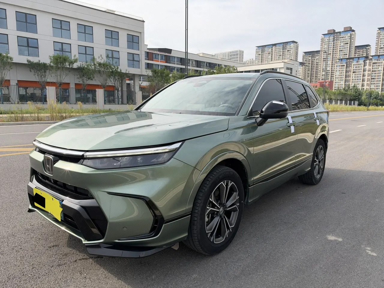 Открыть галерею: Honda 2023 Hao Ying 1.5T Stepless 240TURBO Four-wheel Drive Premium Edition 5-seat Automatic Gear