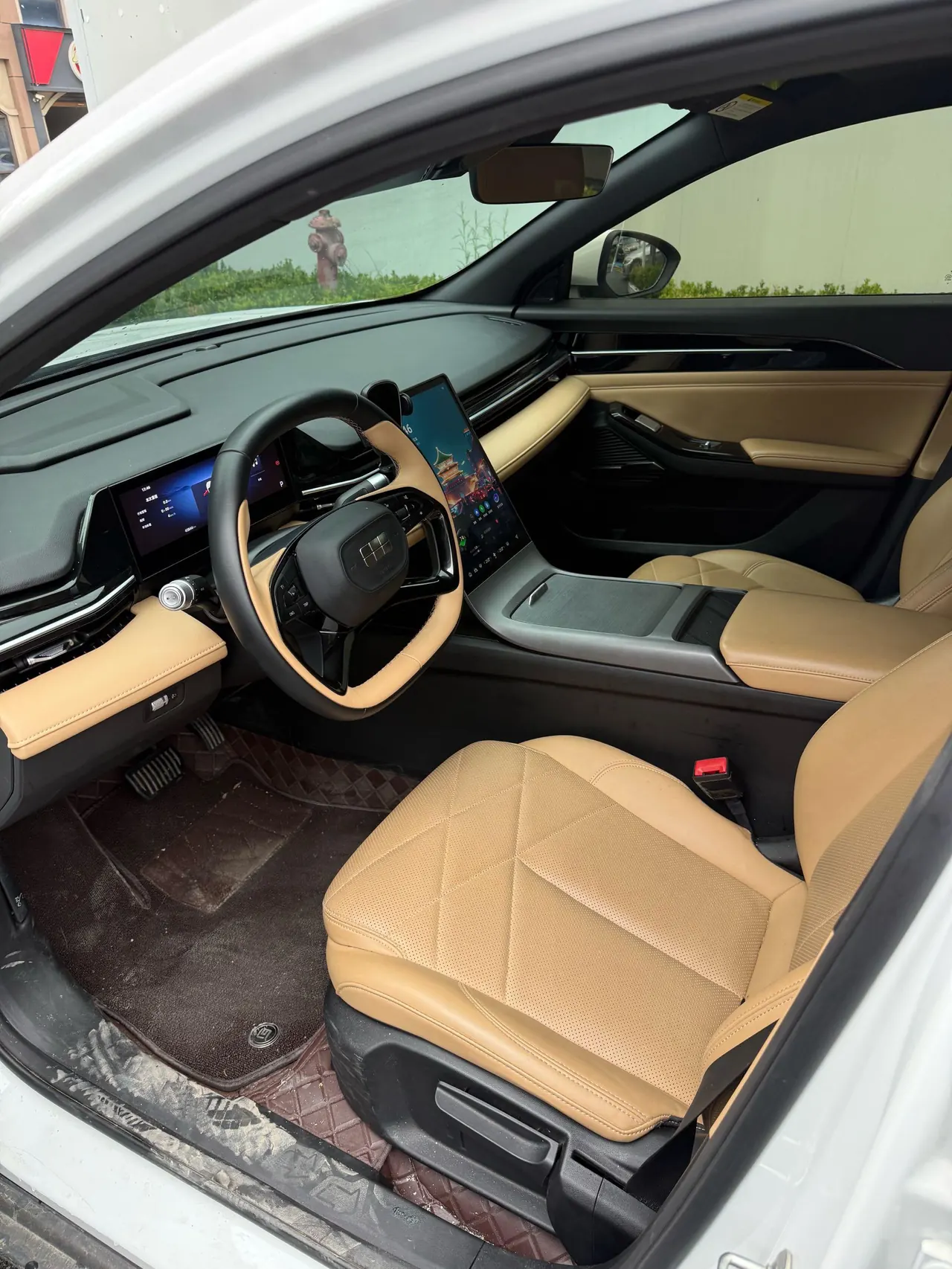 Geely Galaxy 2023 L6 1.5T 60km PLUS automatic gear 3