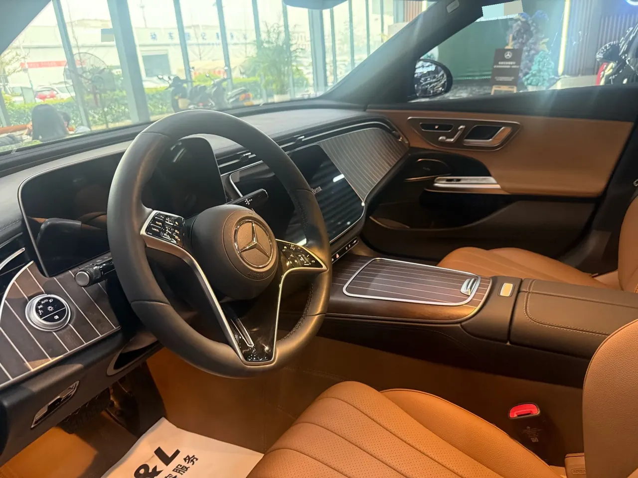 Mercedes Benz E Class 2024 E 300 L 48V 2.0T Fashion Automatic Gear 5