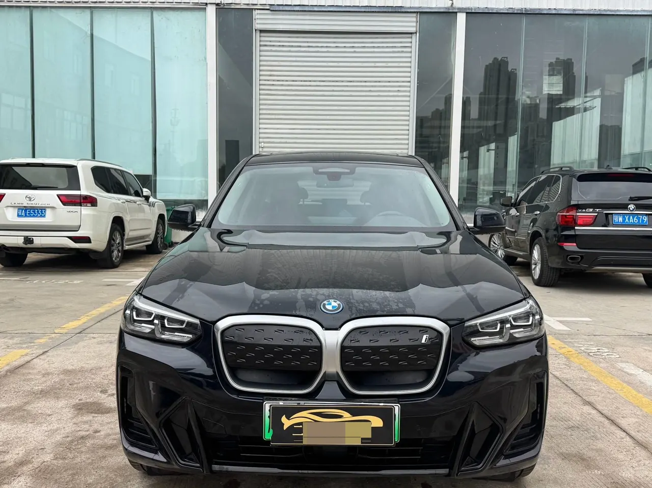 BMW 2024 iX3 leading automatic 2