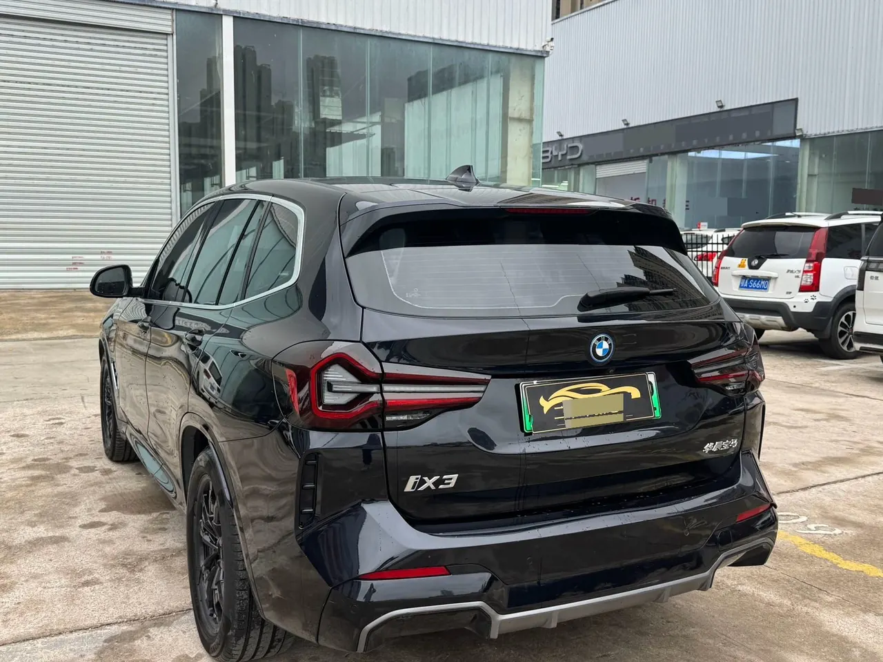 BMW 2024 iX3 leading automatic 9