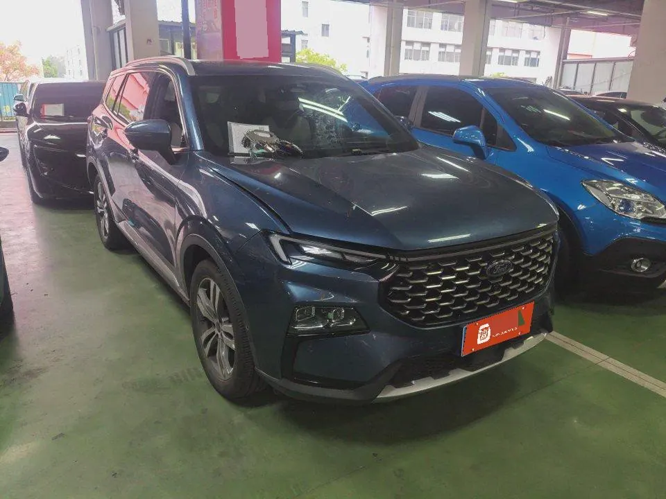 Ford 2022 collar 1.5T EcoBoost 170 collar PLUS automatic gear 3