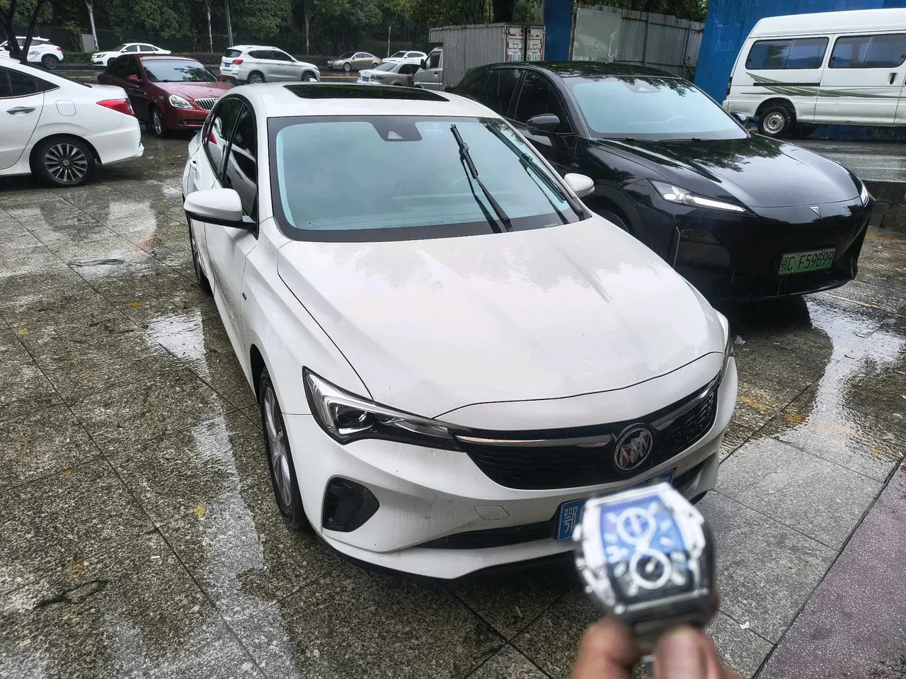 Buick 2023 Weilang GS Pro 1.5T Stepless Hunting Edition Automatic Gear 2
