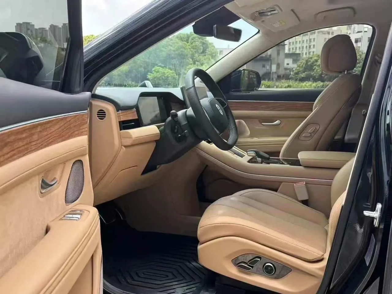 AITO 2024 AITO M 350.00g Drive Plus Edition 6-seat Automatic Gear 2