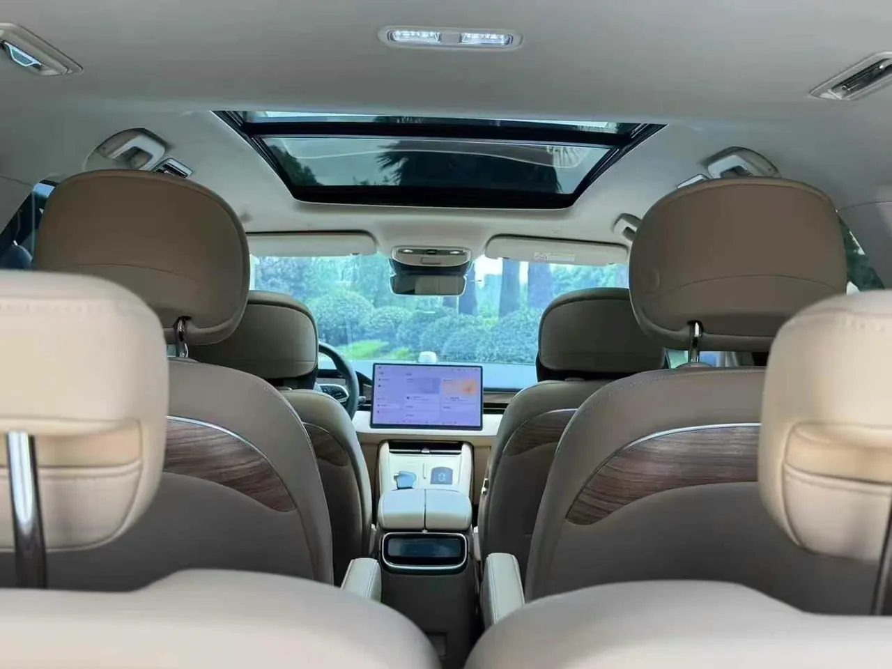 AITO 2024 AITO M 350.00g Drive Plus Edition 6-seat Automatic Gear 4