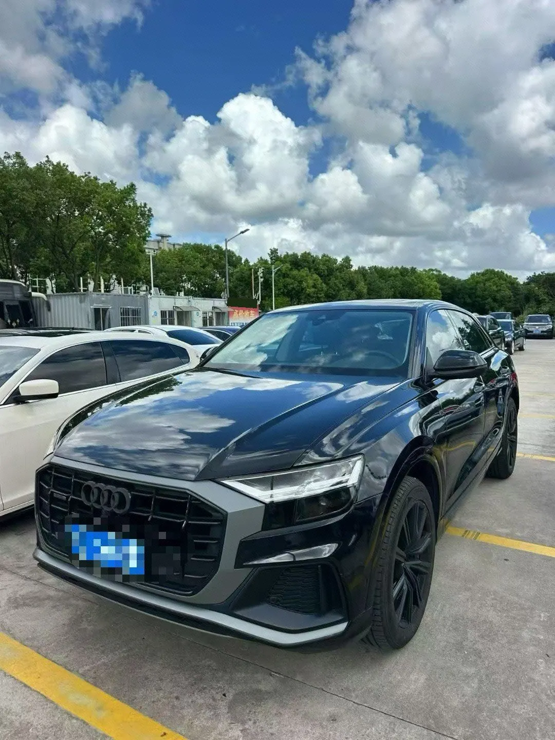 Audi Q8 (Imported) 2021 Q8 2.0TFSI 45TFSI Deluxe Elegant Automatic Gear - View 1